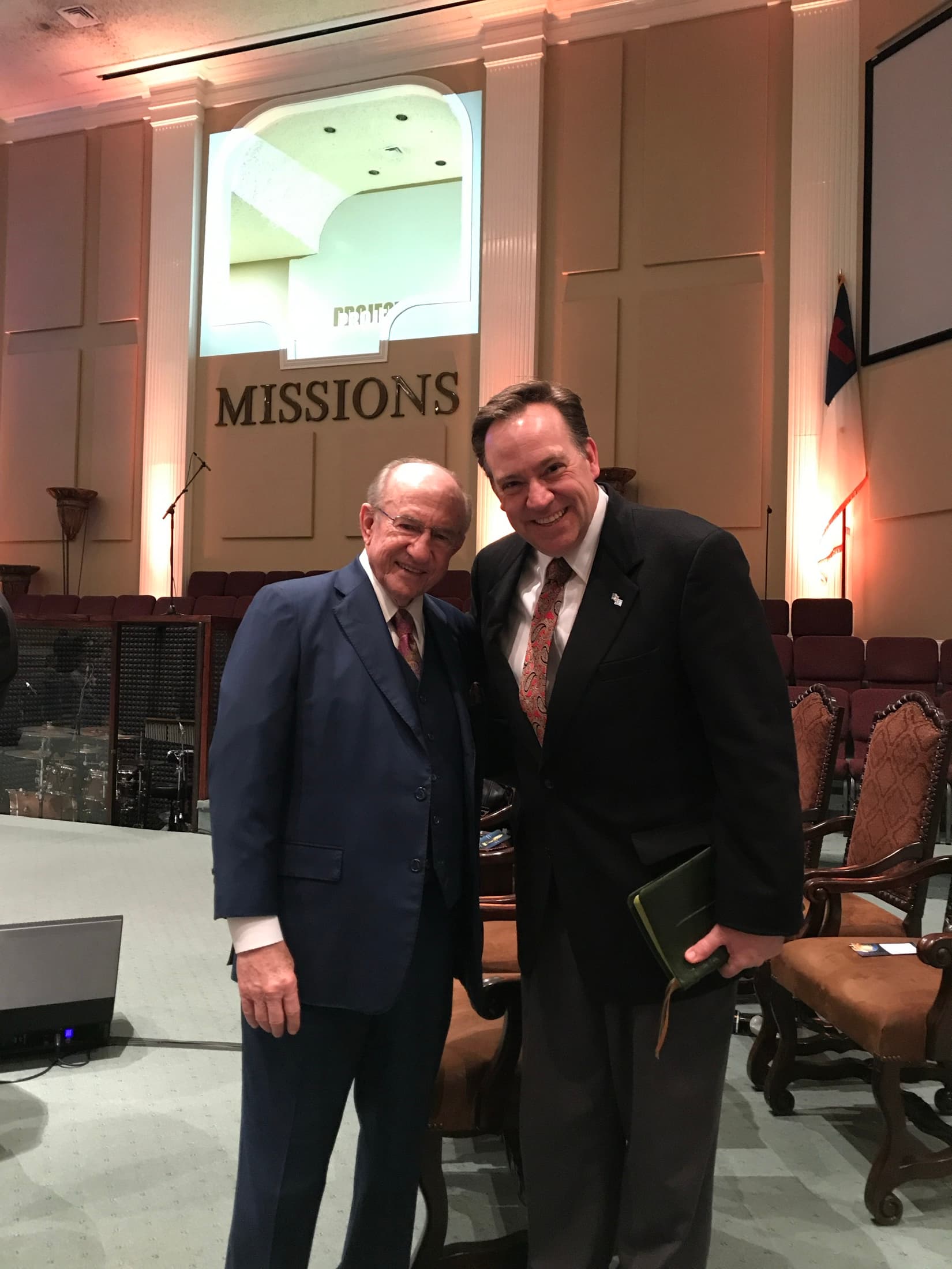 Dr. Shawn Turner teaching a gathering